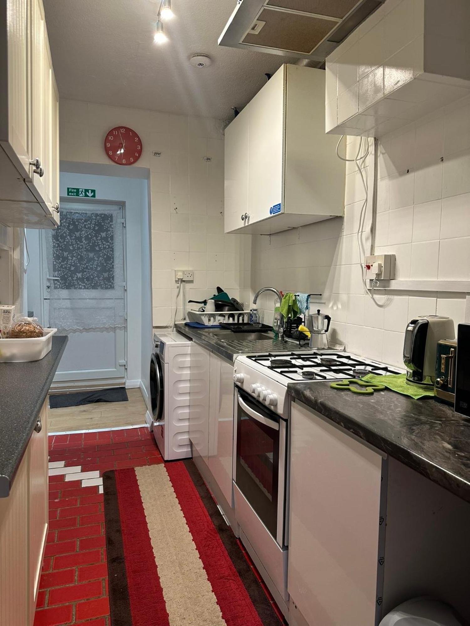 Luxury Ensuite 2Nd Studio Flat With Great Views In Keedonwood Road With Fully Own Bathroom Newly Added And Private Kitchenette Bromley Exteriér fotografie
